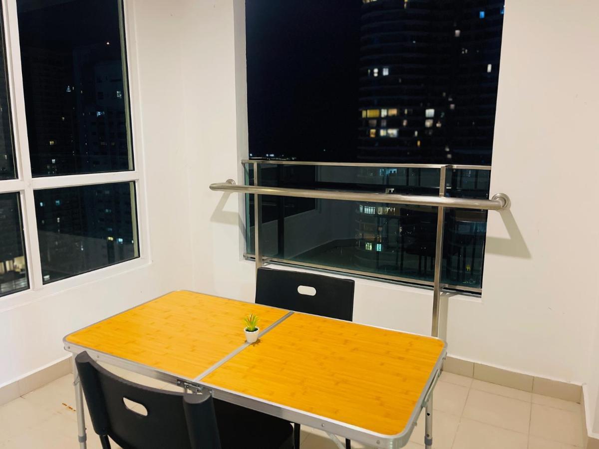 Ola Studio Penang At Mansion One Джорджтаун Екстер'єр фото